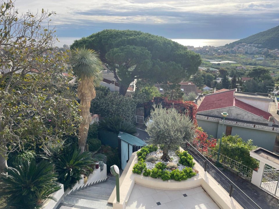 A vendre villa in zone tranquille Borghetto Santo Spirito Liguria foto 34